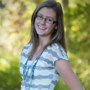 Meet your Posher, Carissa